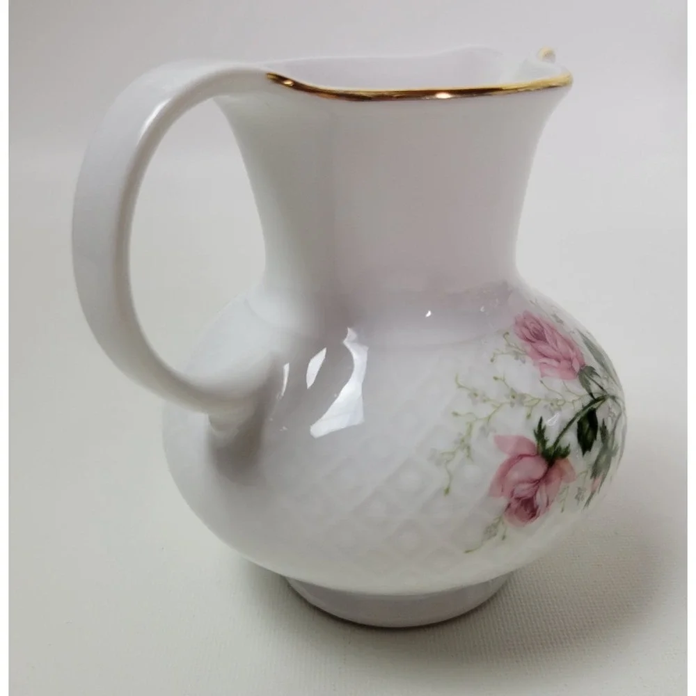 Vintage Seltmann Weiden Annabell Porcelain Creamer Pink‎ Roses 3 5/8